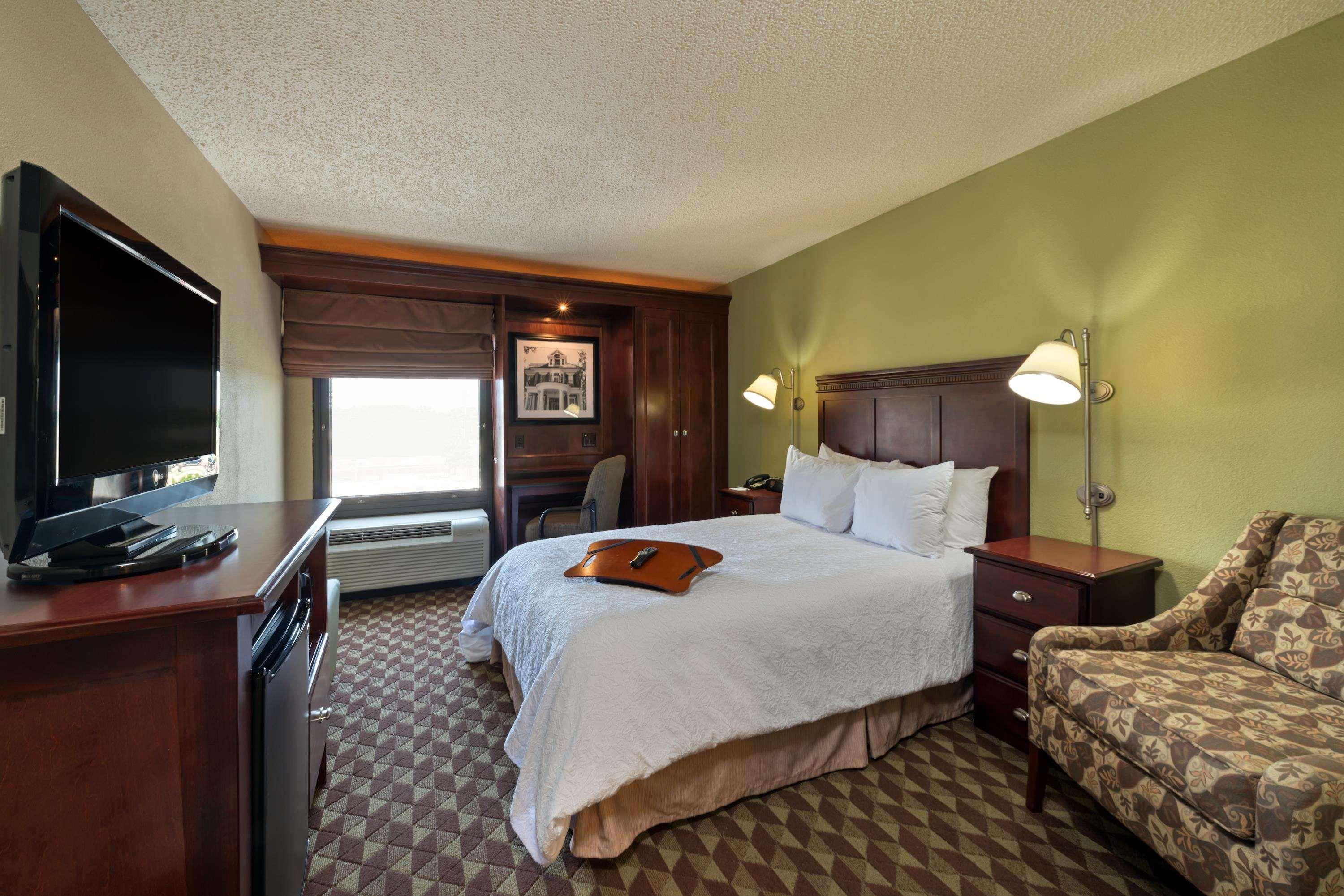 Hampton Inn I-10 & College Drive Baton Rouge Exterior foto